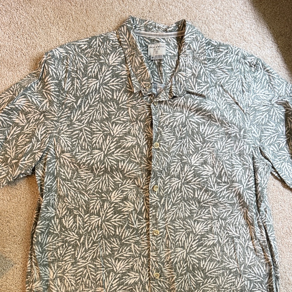 O'Neill - Jack O’Neill Men's Leaf Print Shirt - Green and White